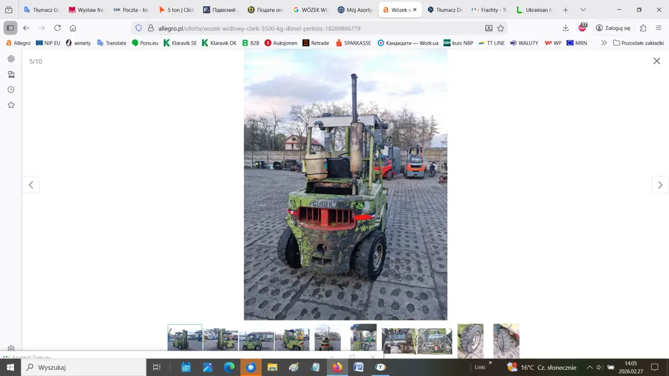 Вилковий навантажувач  CLARK 3