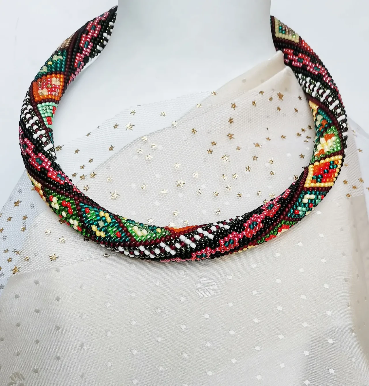 Прикраса із бісеру кольє-джгут Буковинець 2