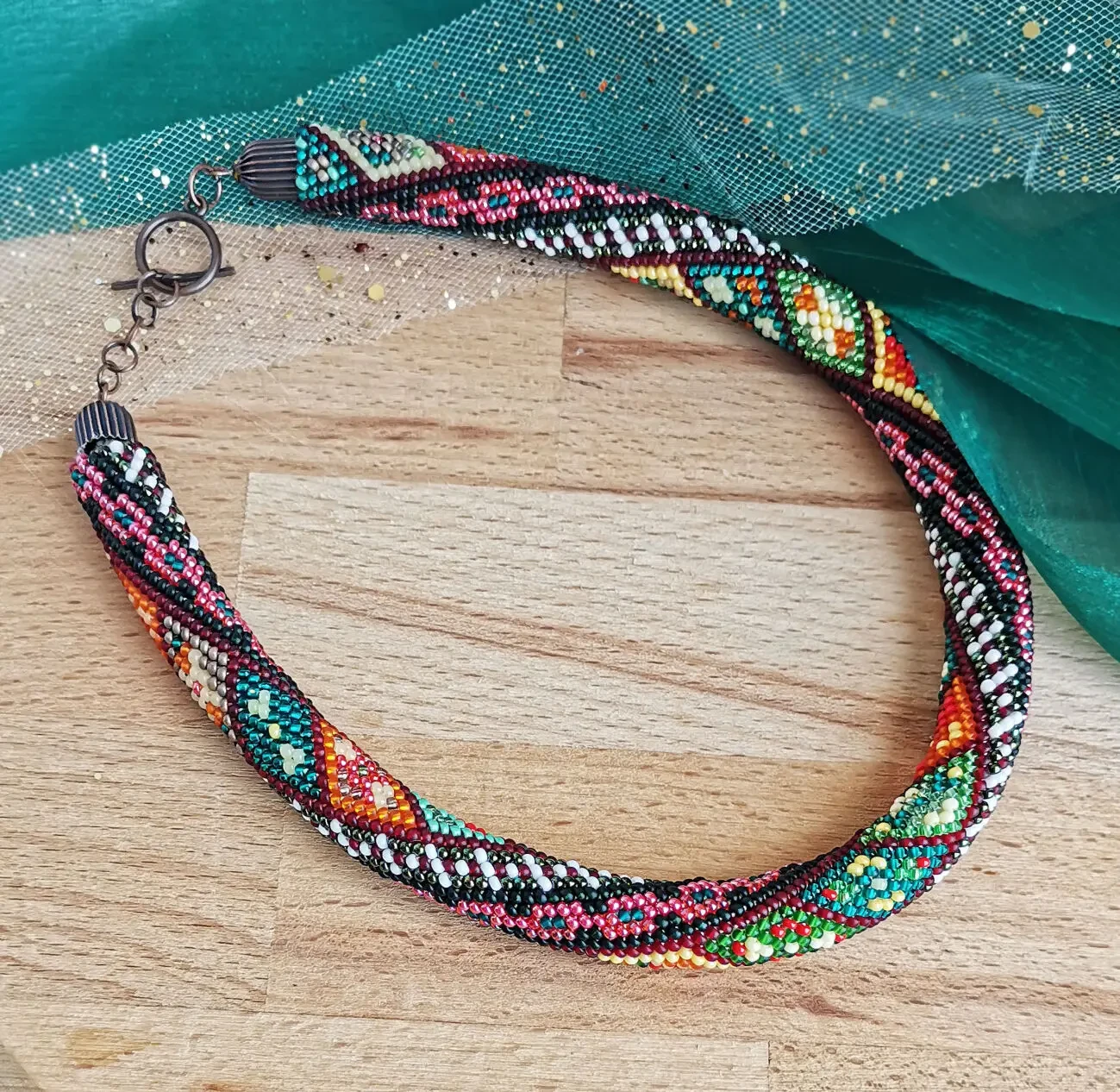 Прикраса із бісеру кольє-джгут Буковинець 9