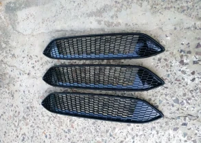 Решітка радіатора Ford Focus USA 15 -