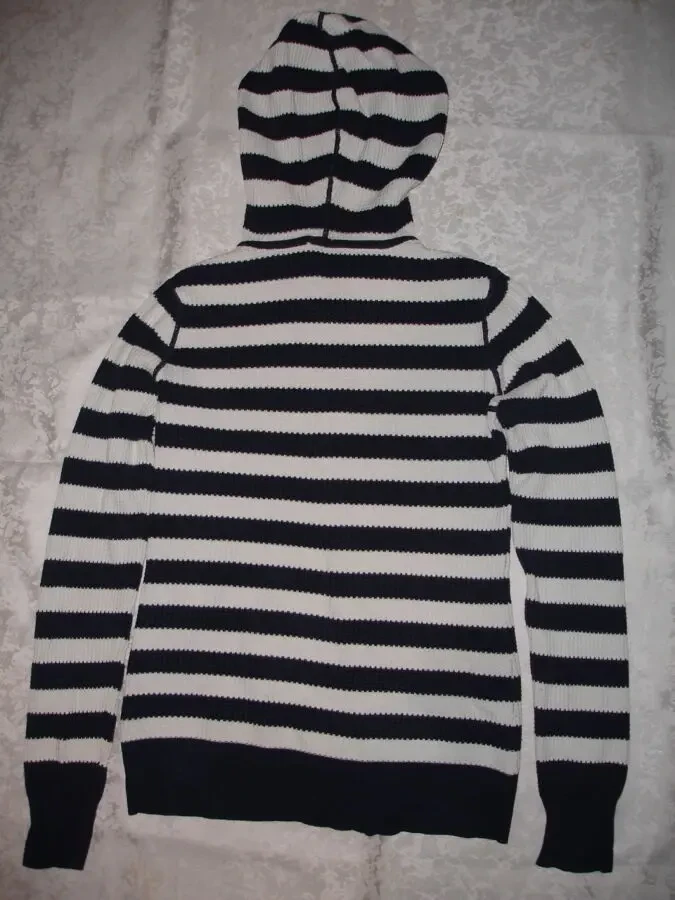 ТОЛСТОВКА/светр 44 р., світлий у синю смужку з КАПЮШОНОМ. Унісекс. 5