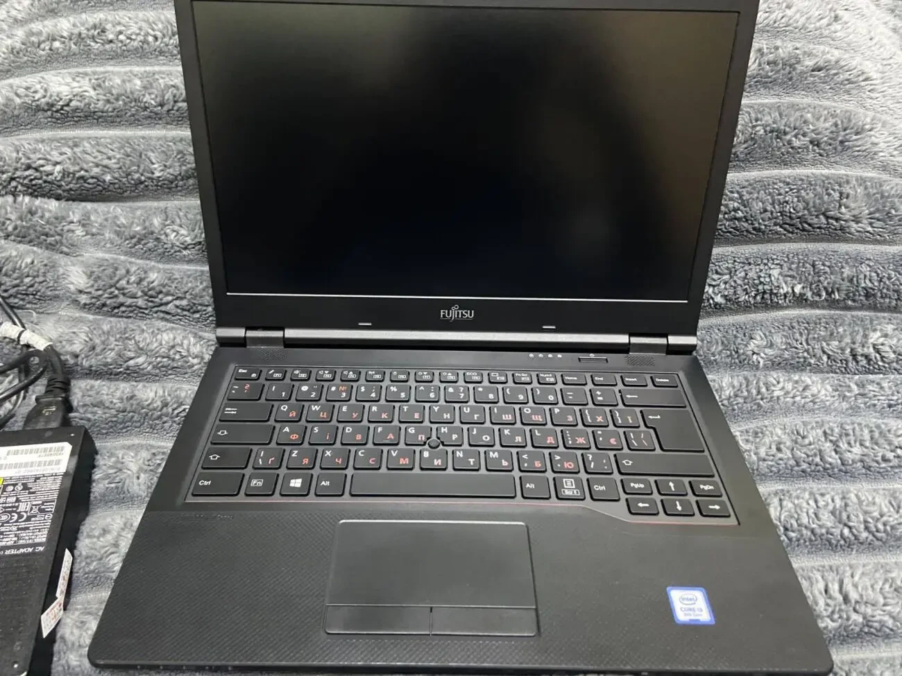 Ноутбук Futjitsu Lifebook E449 2