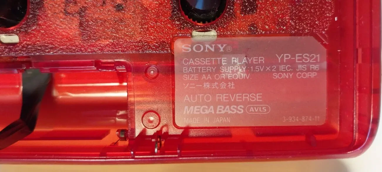 Sony YP-ES21 .  рідкісний портативний касетний плеєр Sony 5