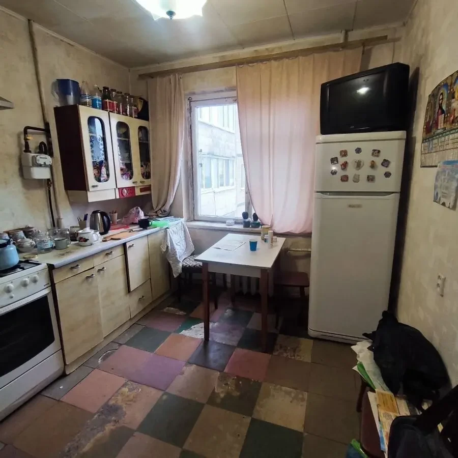 Продажа 3к. квартира. ж/м Парус, ул. Метростроевская 9