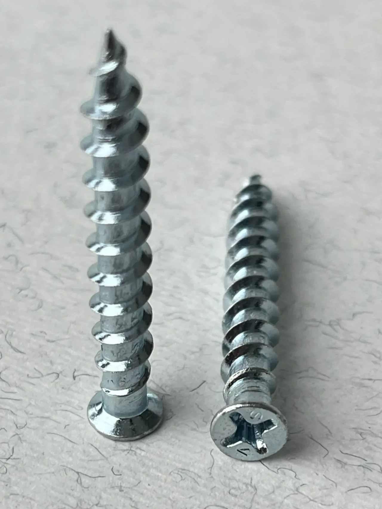 Гвинт для зшивання гіпсокартону ESSVE 5,2×38мм, PH2 цинк 400шт 532538