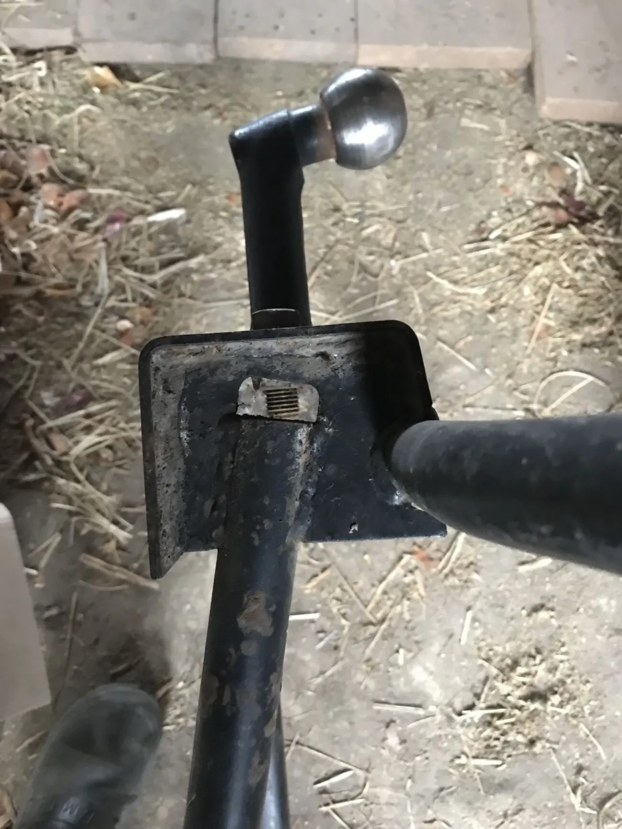 Фаркоп для автомобіля ЗАЗ 968М. 7