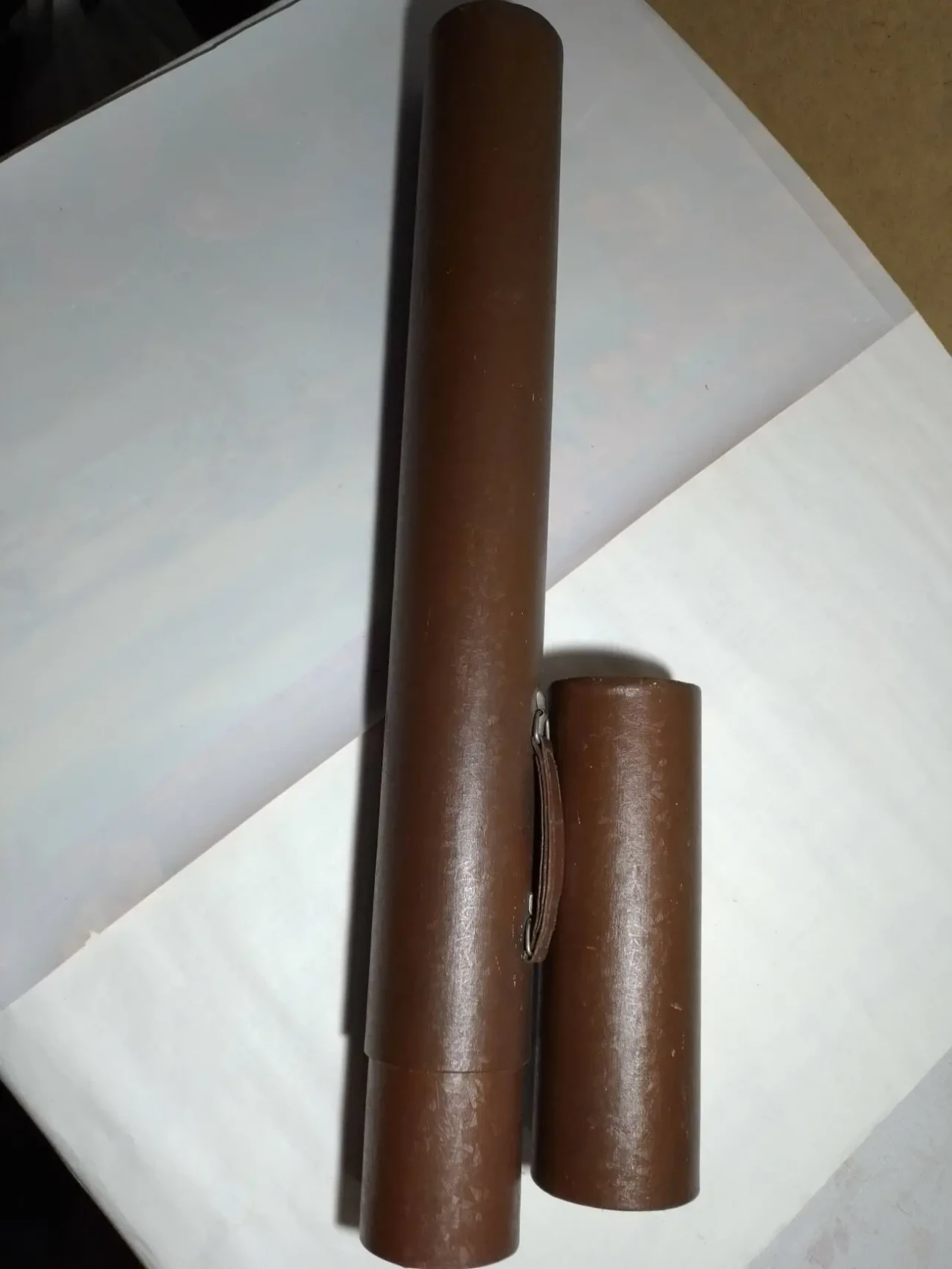 Тубус чехол чертежей коричневый ретро 88 см, ручка, без регулировки