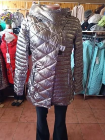 Стильная серебристая куртка 44-50р