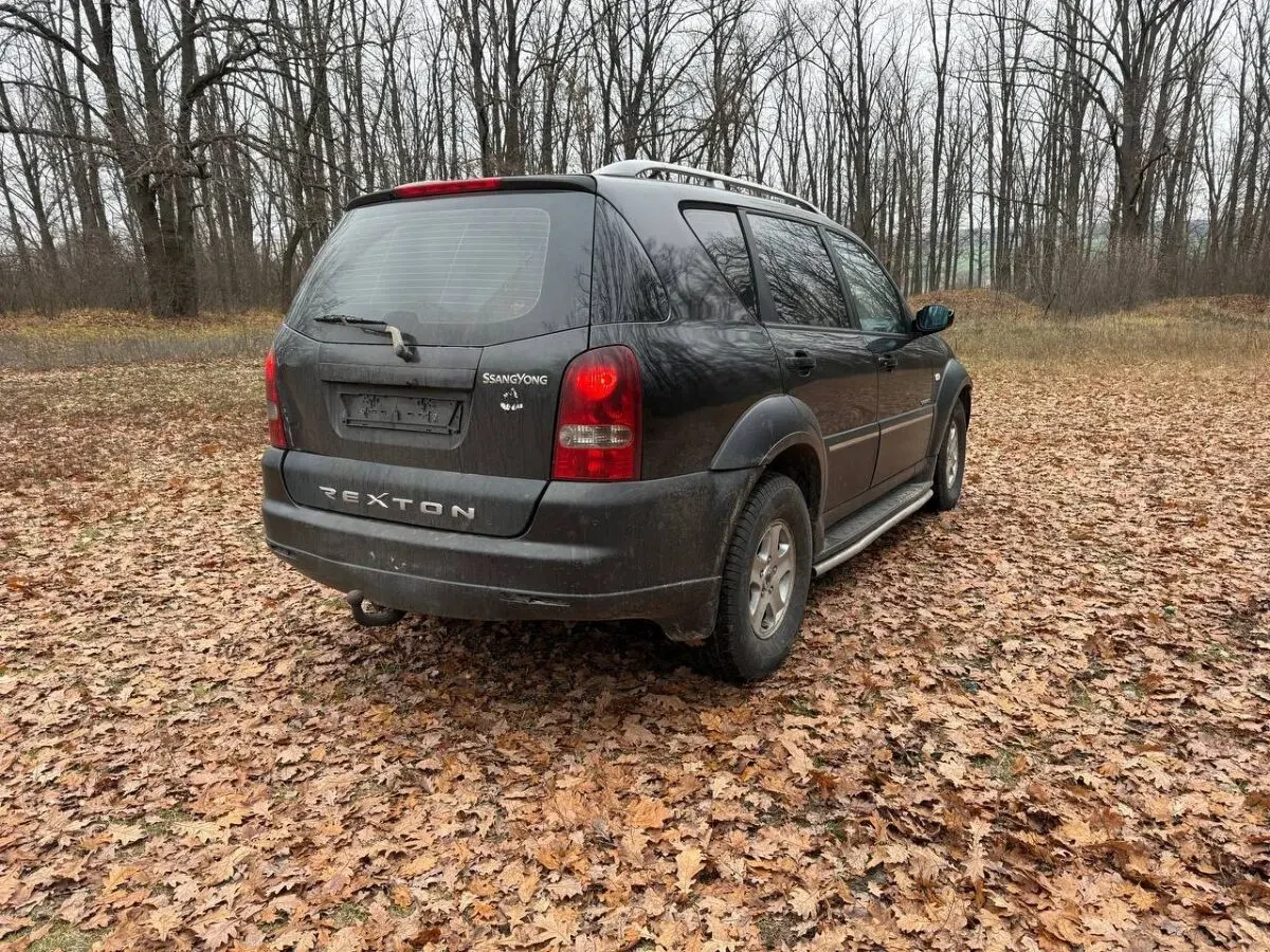 SSANGYONG REXTON 2006 (для військових) 3