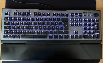 Клавіатура Roccat Vulcan 120 AIMO