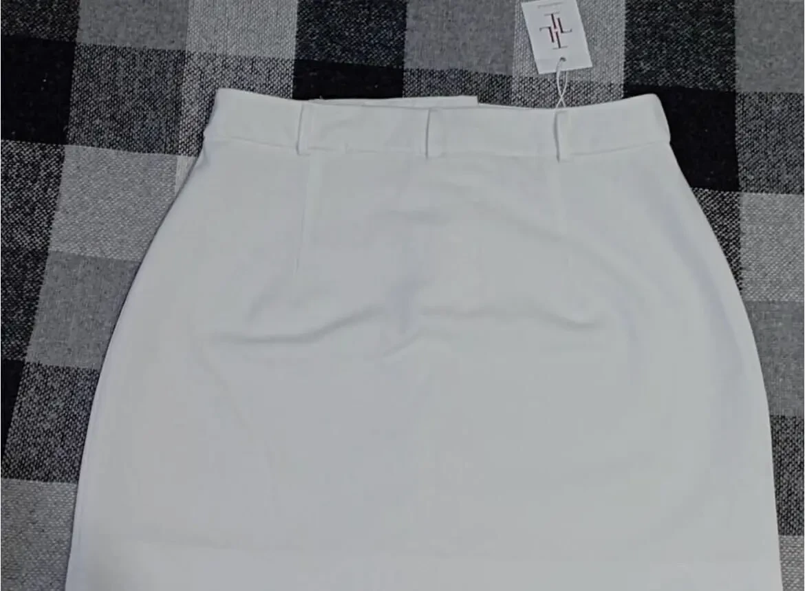 Жіноча спідниця у білому кольорі 2