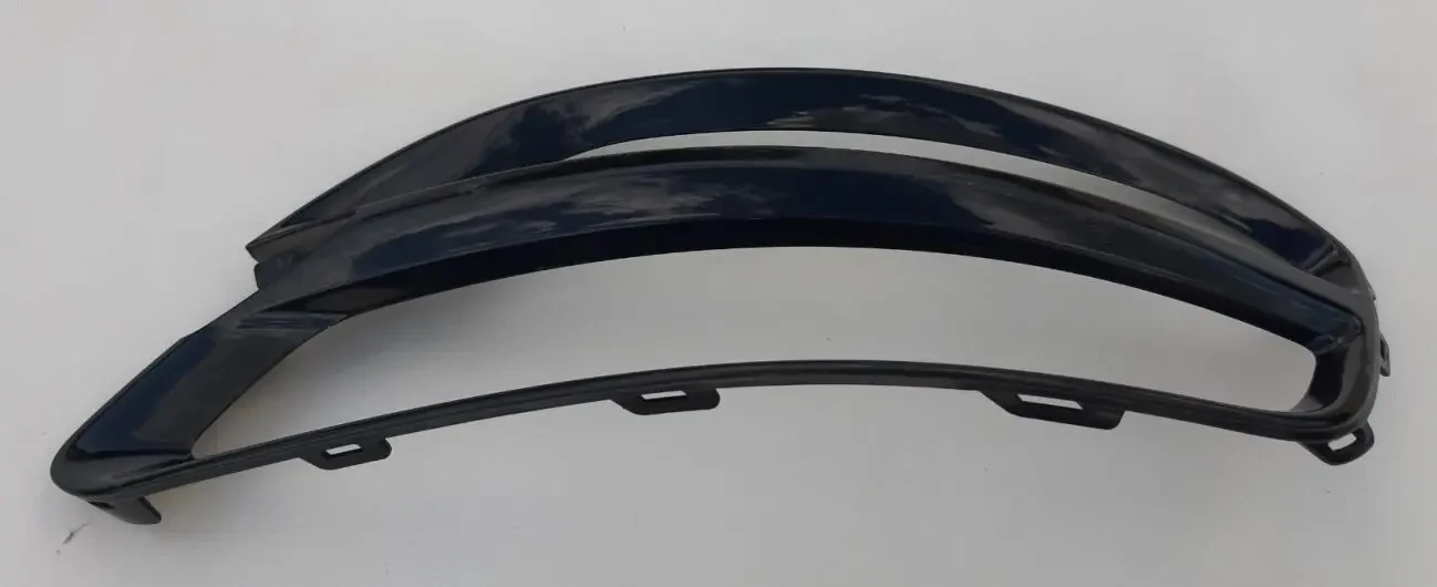 Kia Sportage Накладка протитуманного ліхтаря 86657F1500 6