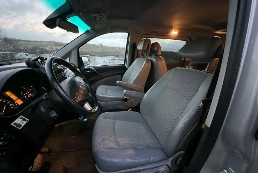 Mercedes-Benz Viano 8