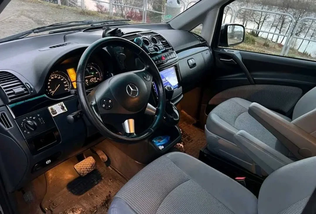 Mercedes-Benz Viano 7