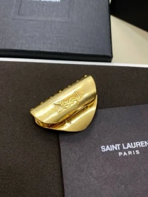 Заколка Yves Saint Laurent (ysl)