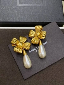 Кліпси Yves Saint Laurent Ysl