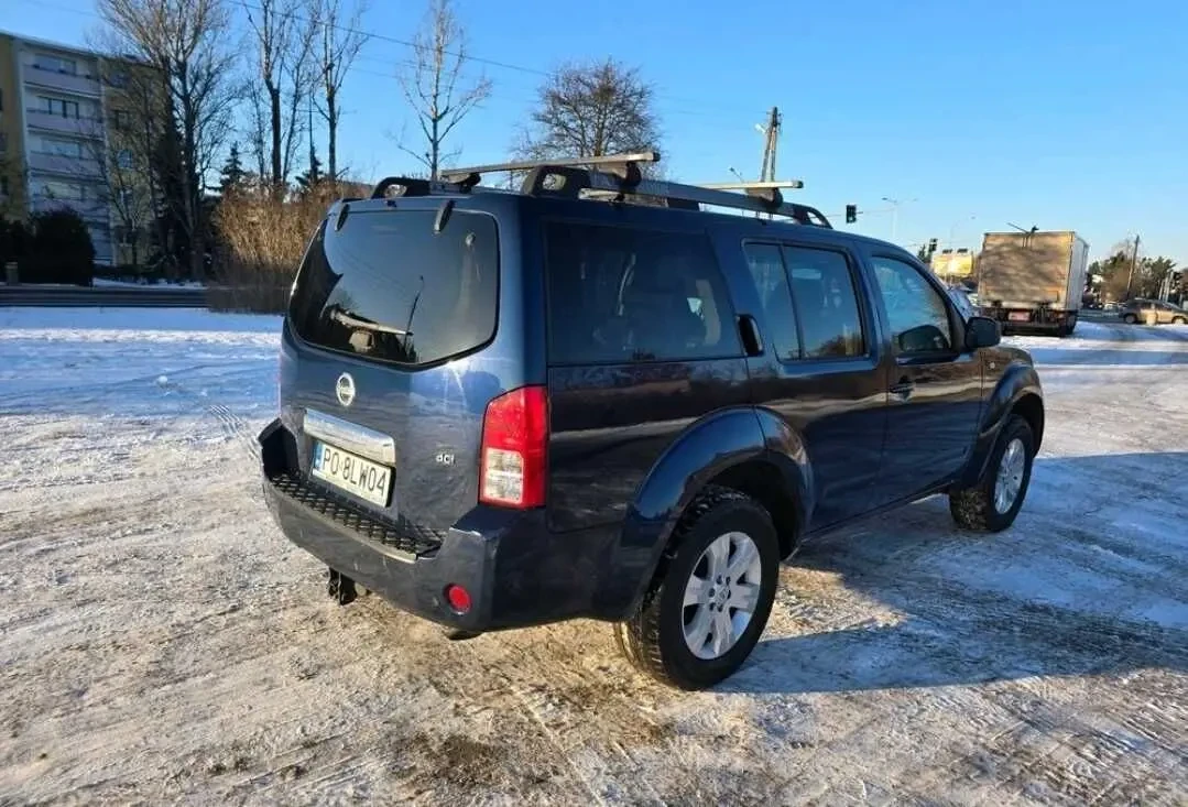 Nissan Pathfinder 2.5 dCi Comfort 3