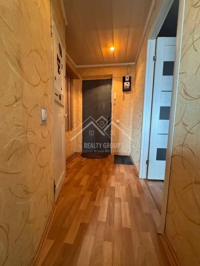 Продам затишну 1-кімнатну квартиру по вул. Володимира Великого, 30 3