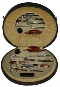 Антикварный маникюрный набор