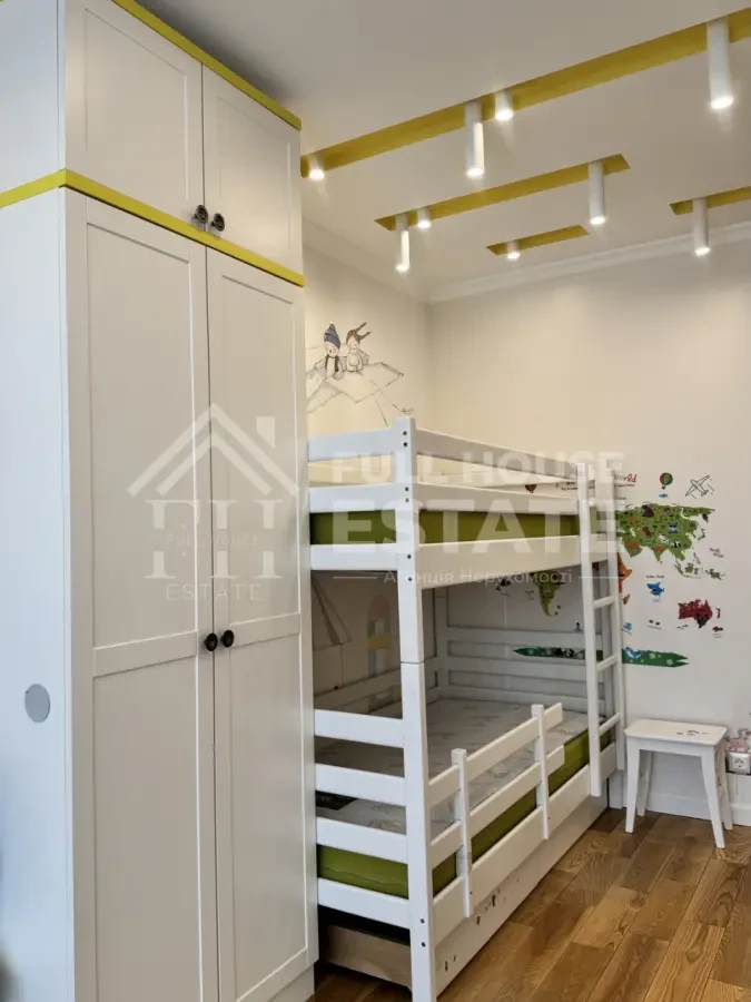 Довготривала оренда розкішної 3-кімнатної квартири в ЖК Престиж Холл 10