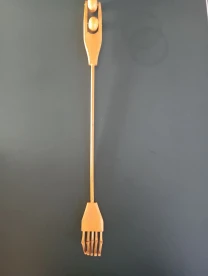 Чесалка-масажер для спини