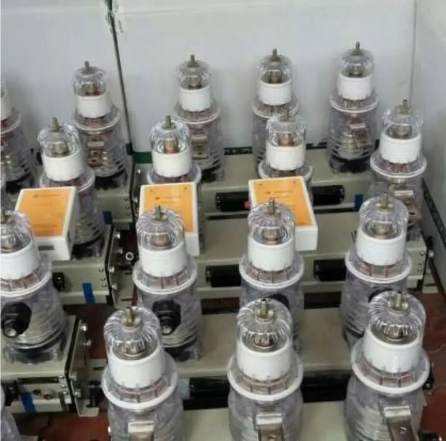 Куплю дорого Вакуумный выключатели ВВ/TEL 10/630 кВт 10/1000 кВт 2