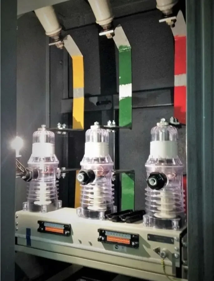 Куплю дорого Вакуумный выключатели ВВ/TEL 10/630 кВт 10/1000 кВт