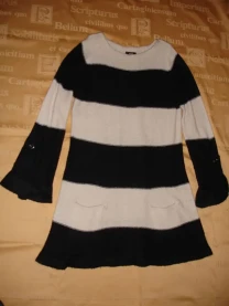 Платье/ПЛАТТЯ-светр/ТУНІКА М-ка. БРЕНД. У біло-чорні смуги. Шерсть.