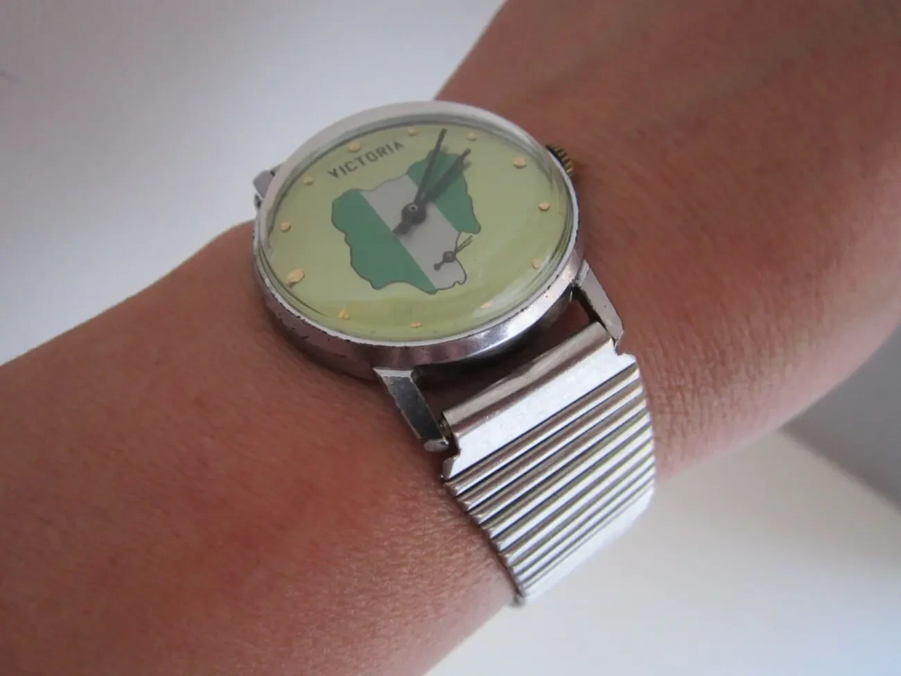 Часы мужские VICTORIA СССР 10