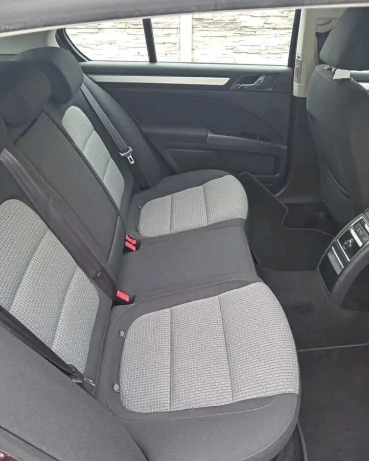 Skoda Superb 1.6 TDI 8