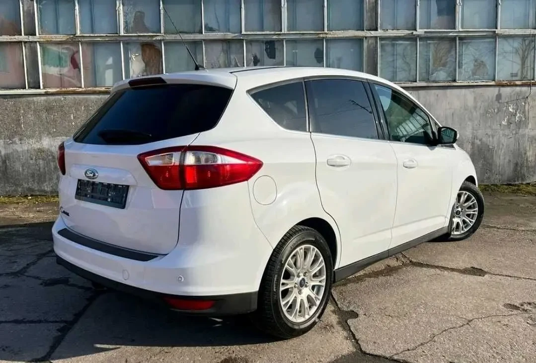 Ford C-Max Нерозмитнений 4