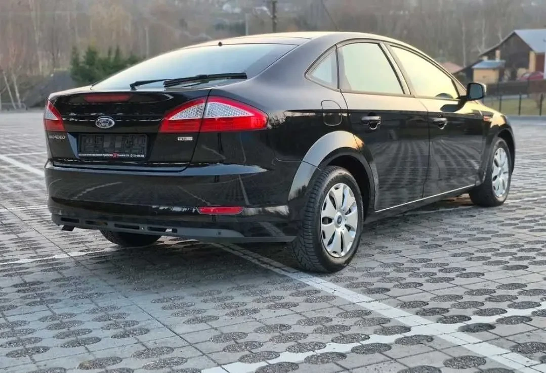 Ford Mondeo 2.0 TDCi Ambiente 4