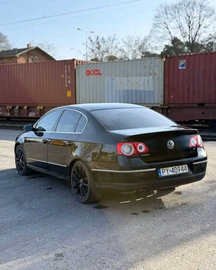 Volkswagen Passat 1.9 TDI Individual 6