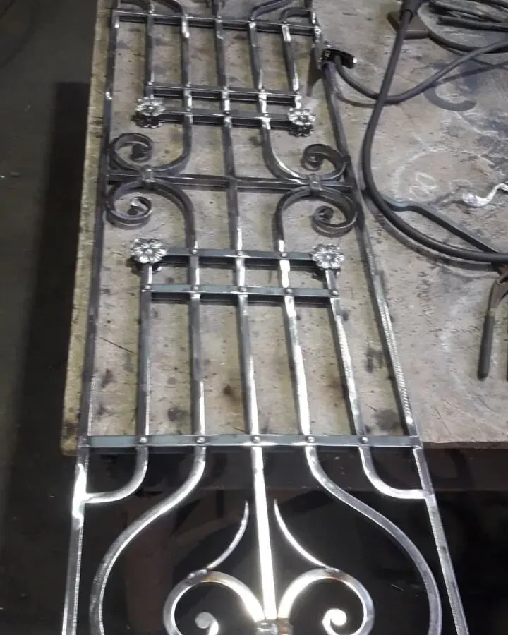 Решетки на окна и двери изготовить Кривой Рог 5