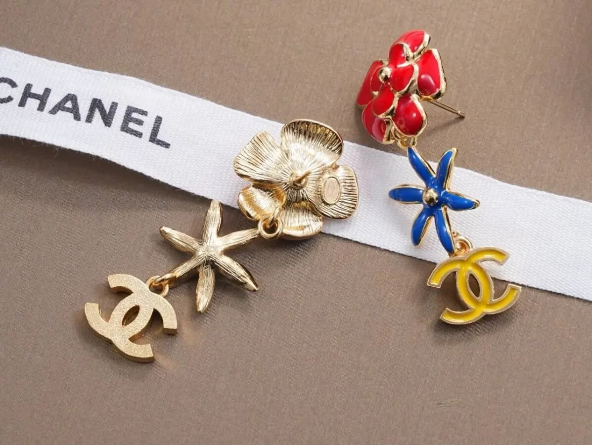 Сережки Chanell 4