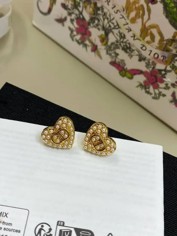 Підвіска Dior 8