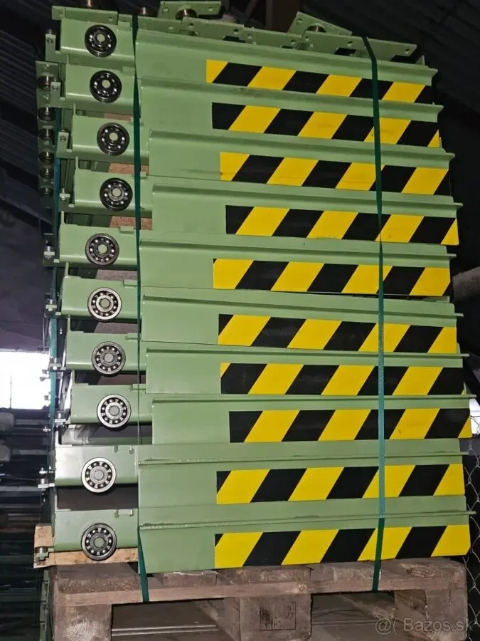 Міцні висувні стелажі