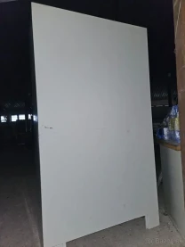 Металева скляна шафа