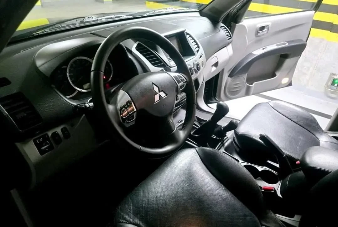 Mitsubishi L200 Pick Up 5