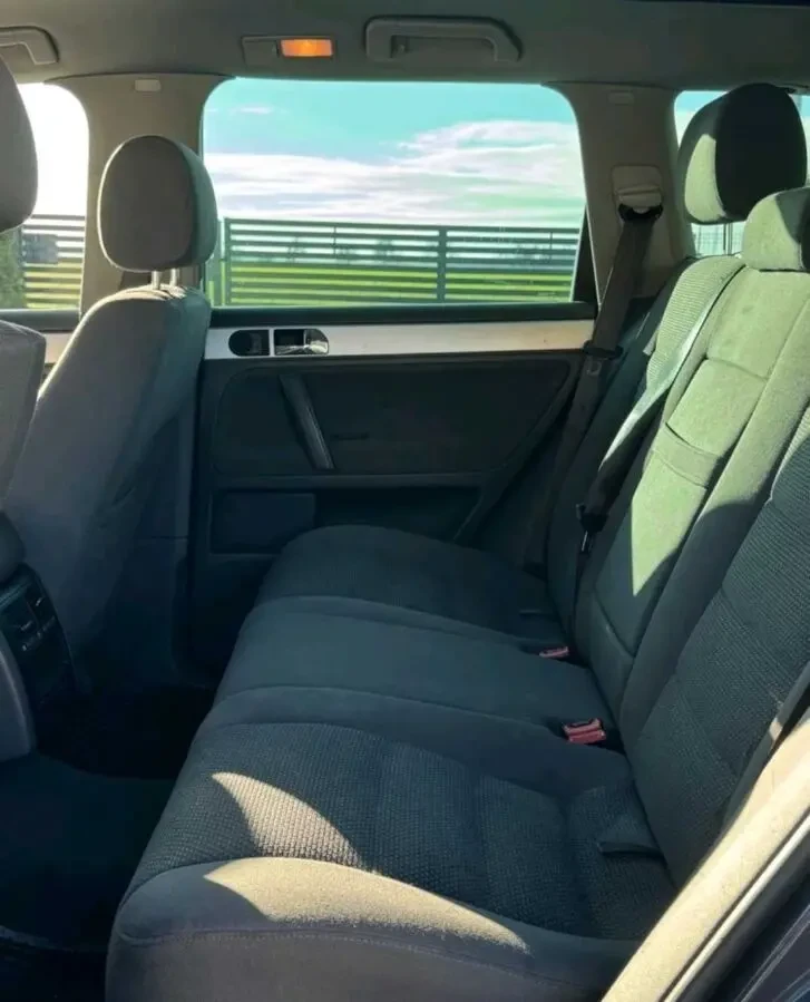 Volkswagen Touareg 2.5 TDI 8