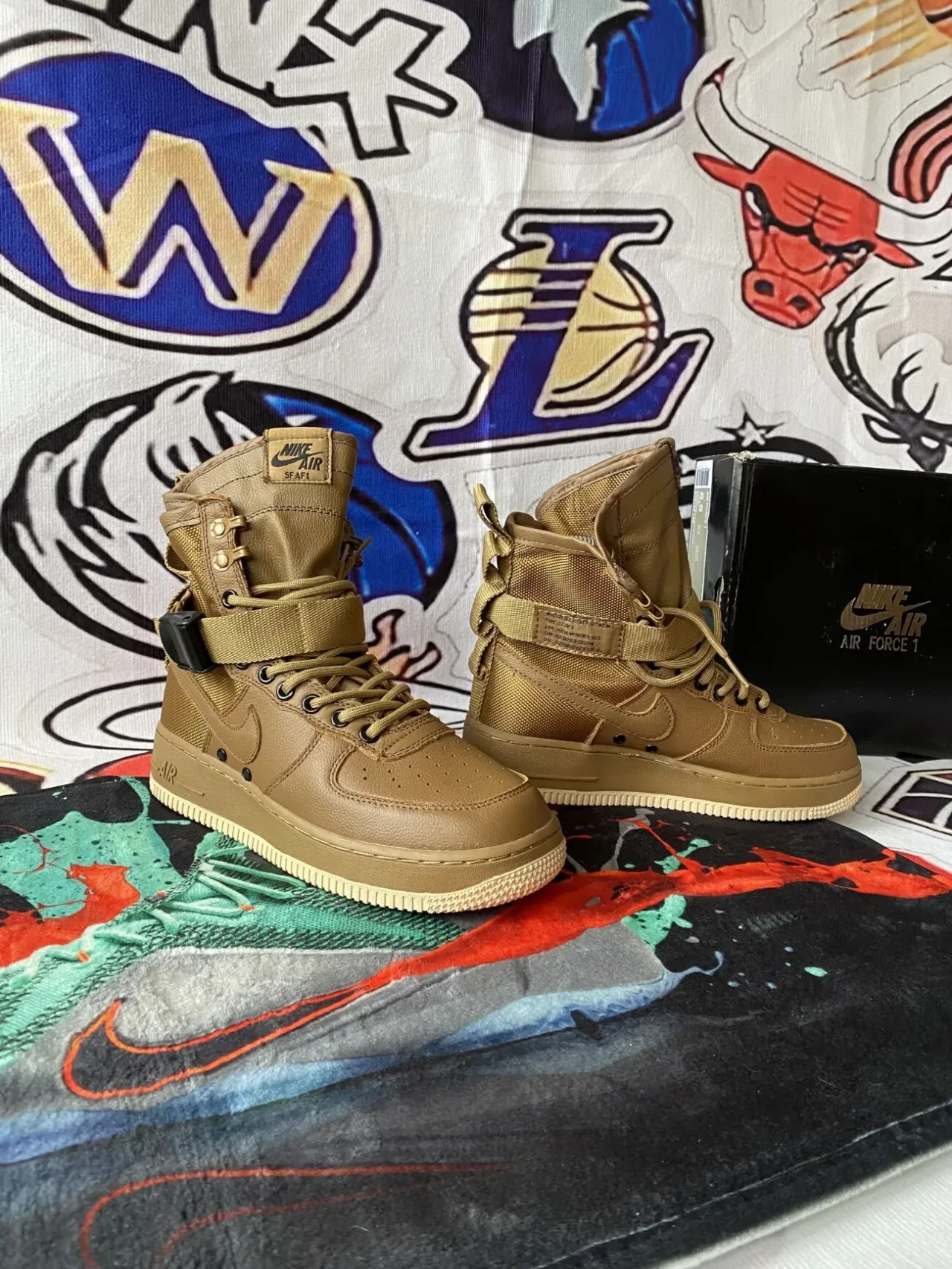 Жіночі кросівки Nike SF Air Force 1 5