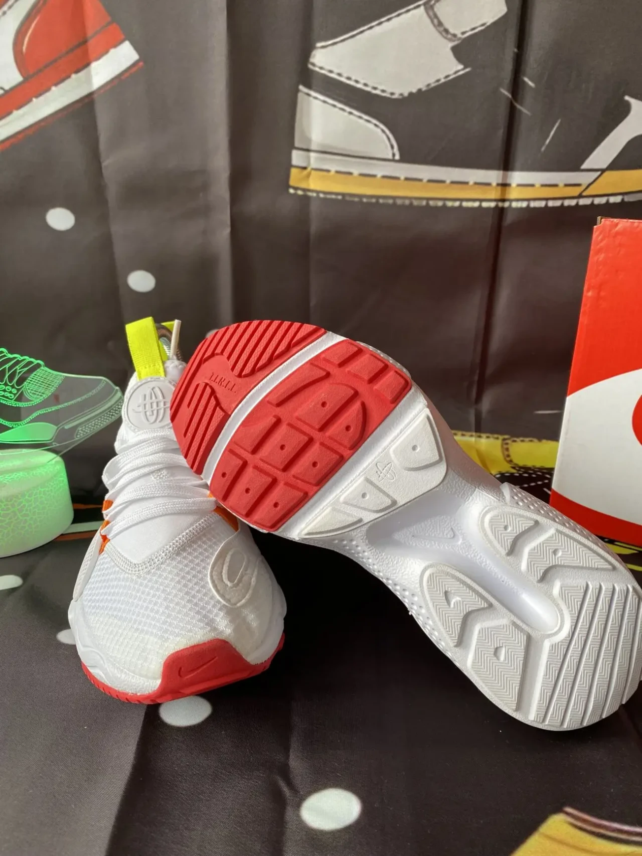 Жіночі кросівки nike 7