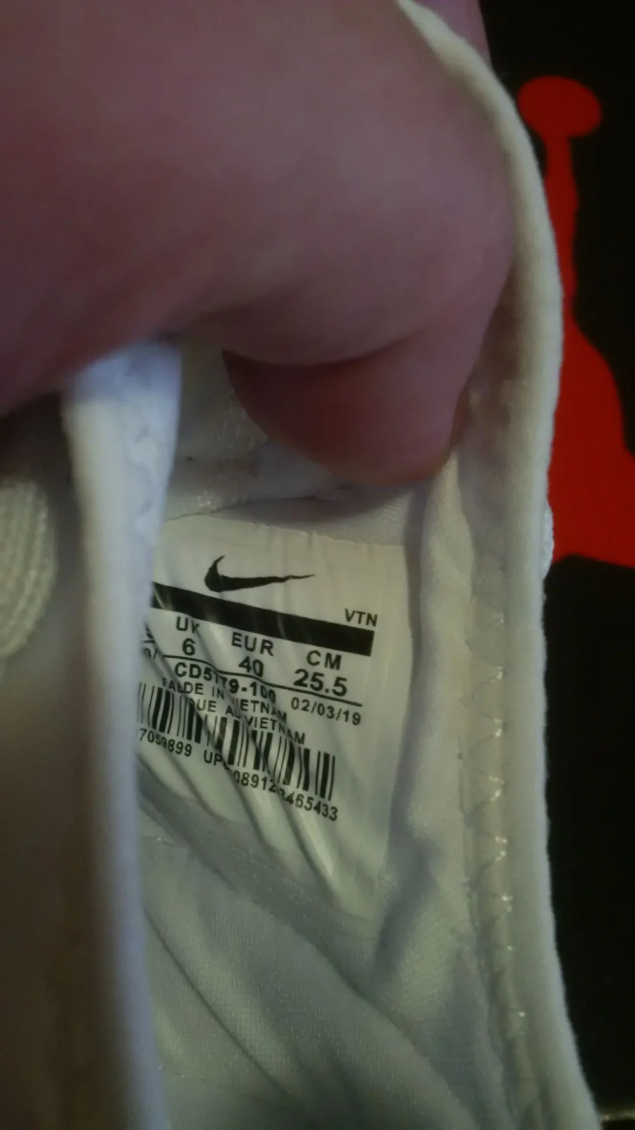 Жіночі кросівки nike 9