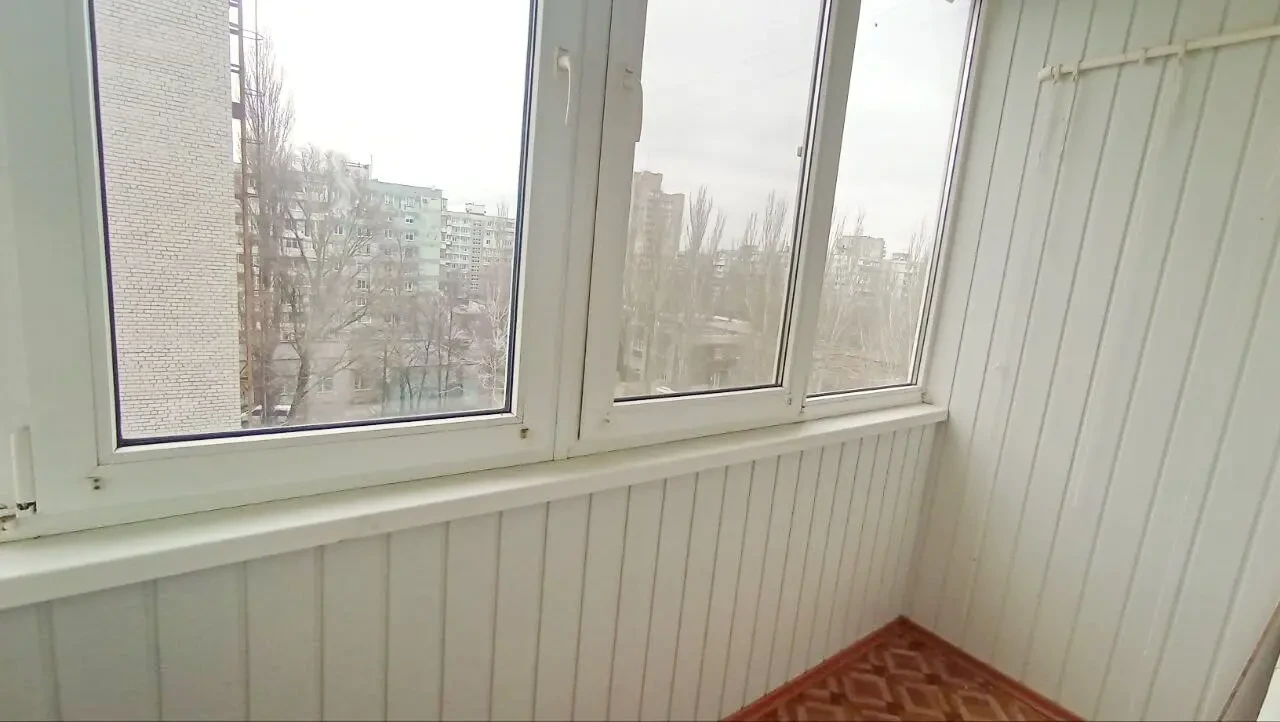 2к квартира, Хортицький р-н, вул.Героїв 93-ї бригади, 8 8