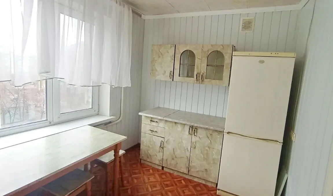 2к квартира, Хортицький р-н, вул.Героїв 93-ї бригади, 8