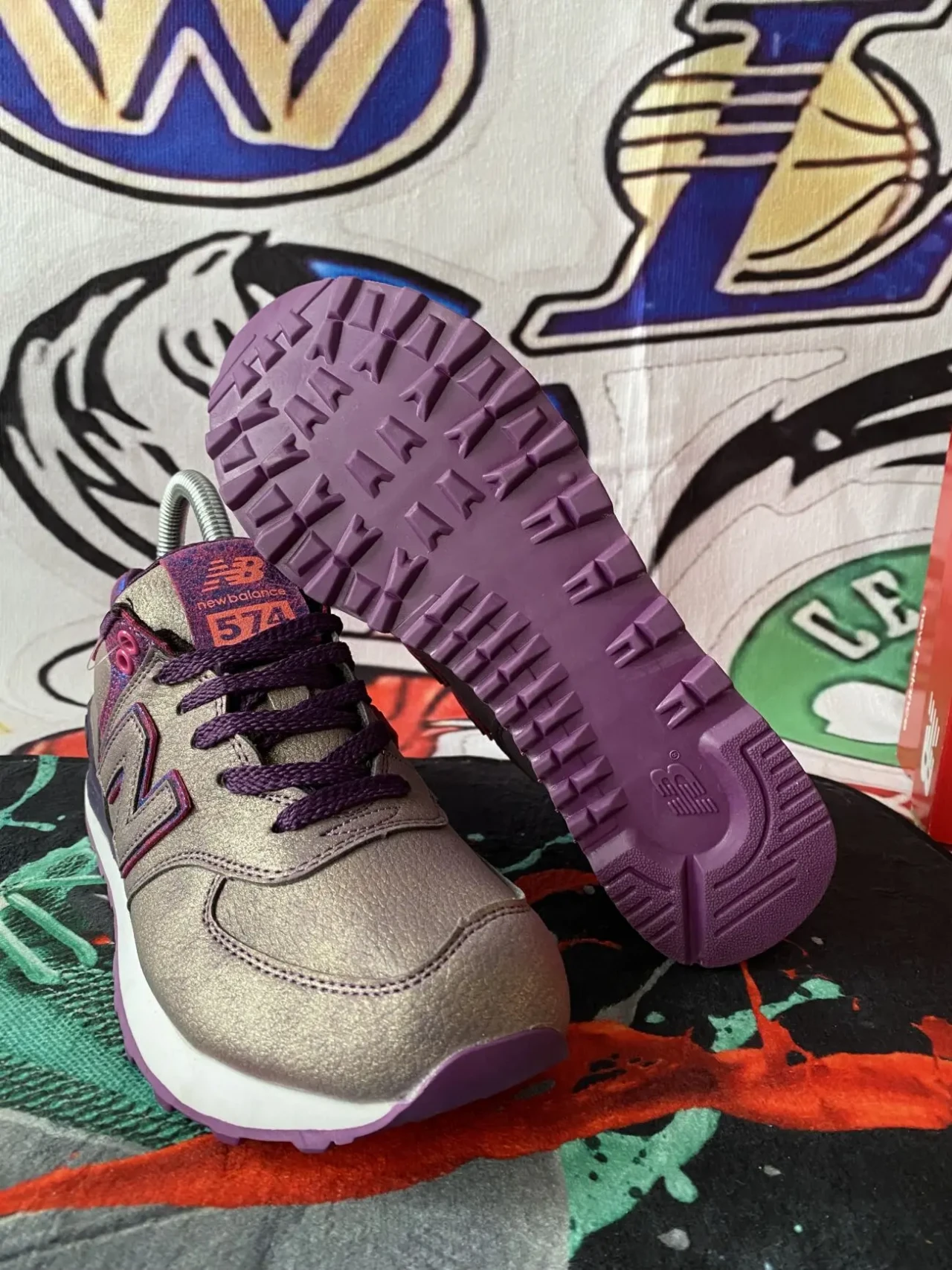 Жіночі кросівки New balance 4