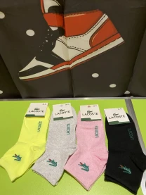 Жіночі шкарпетки