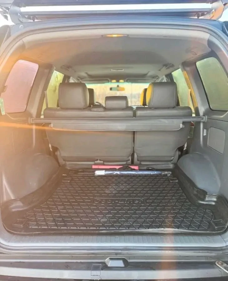 Toyota Land Cruiser Prado 120 9