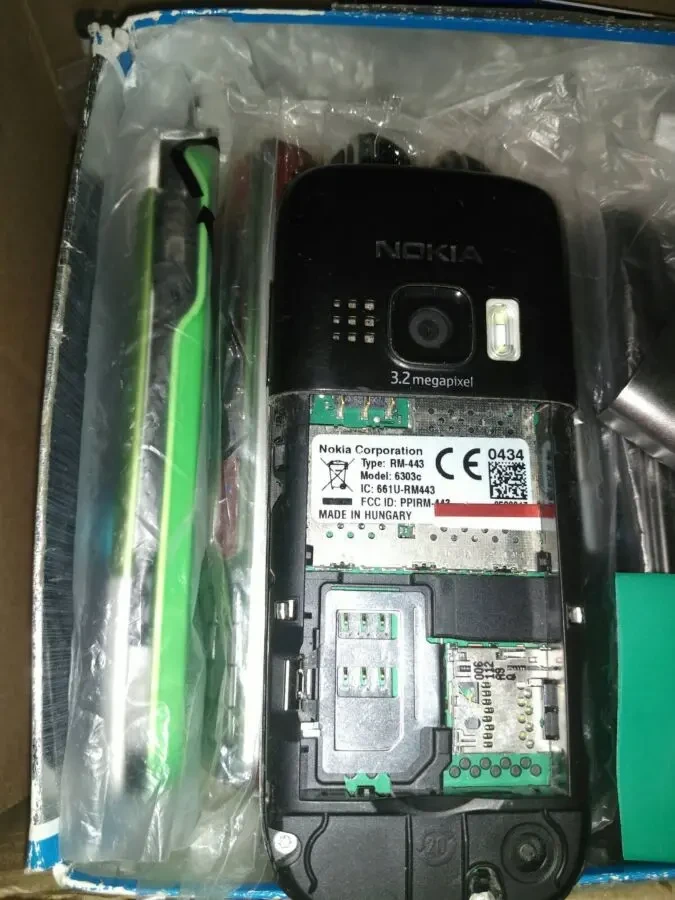 Nokia 6303 Телефон 4
