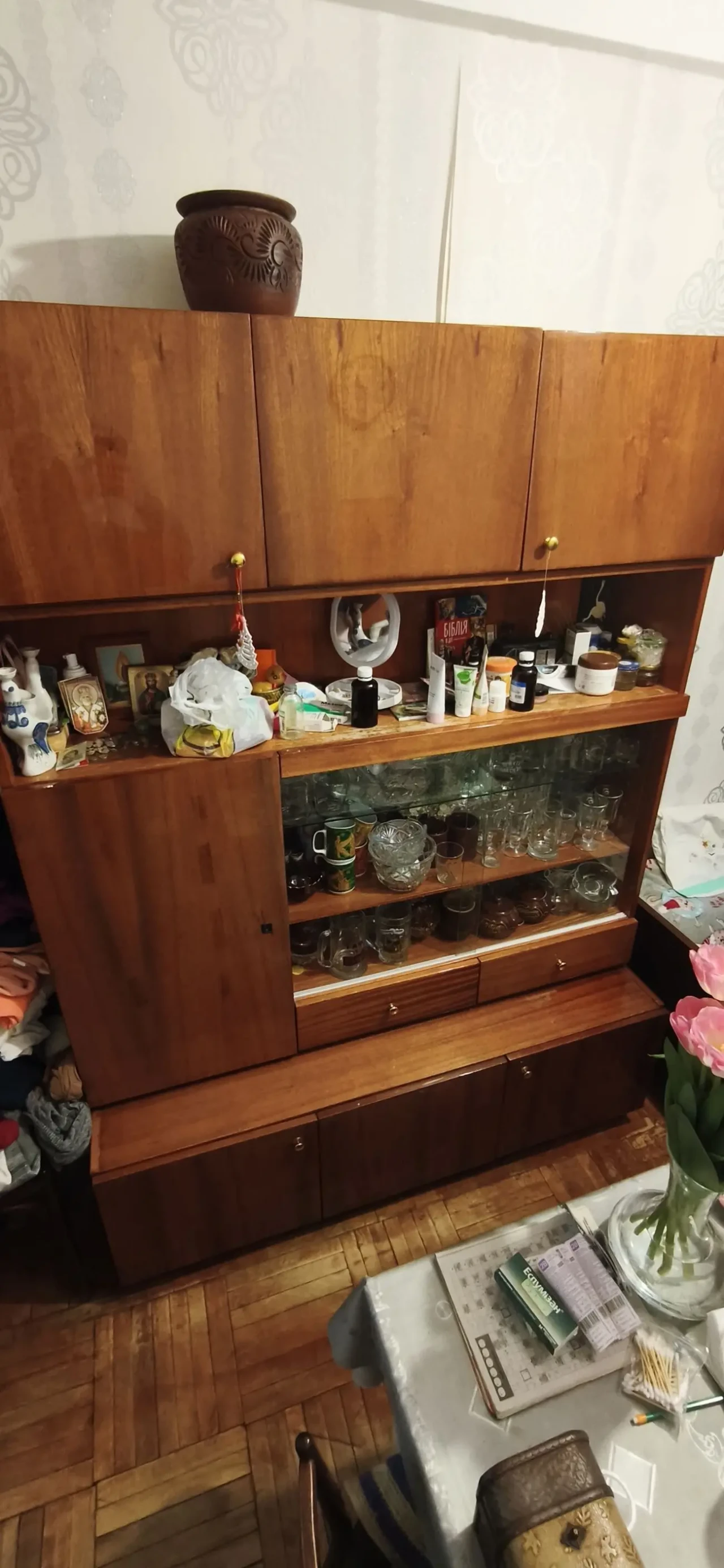 Меблева стінка 2